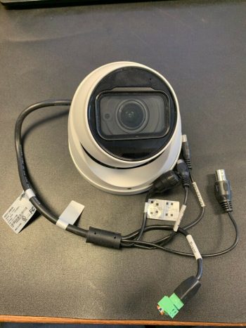 DAHUA TECHNOLOGY  A52AJ6Z Eyeball Camera, 1/2.8”, CMOS, 5Megapixel, 0005 Lux F13, WDR, ICR, 20fps, 2.7-13.5 mm Motorized Lens, Smart IR, AC24V, DC12V, IP67 Wire