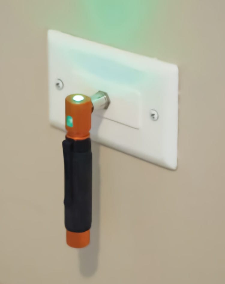 Efficiently test coaxial cables with the VDV512-007 from Klein Tools. Audible and LED indicators confirm continuity and shorts Green Light.