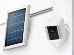 DB-RING-SOLAR-S Ring® Door Bell is a convenient and easy-to-install device that allows you to enjoy the convenience of a doorbell while avoiding the hassle of manually recharging the battery