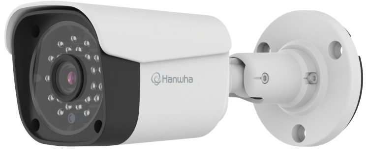 The Hanwha Vision ACO-6020R is a 2MP Analog HD IR Bullet Camera belonging to the Wisenet A Series. It is engineered for both indoor and outdoor surveillance, delivering high-definition video over coaxial cables.