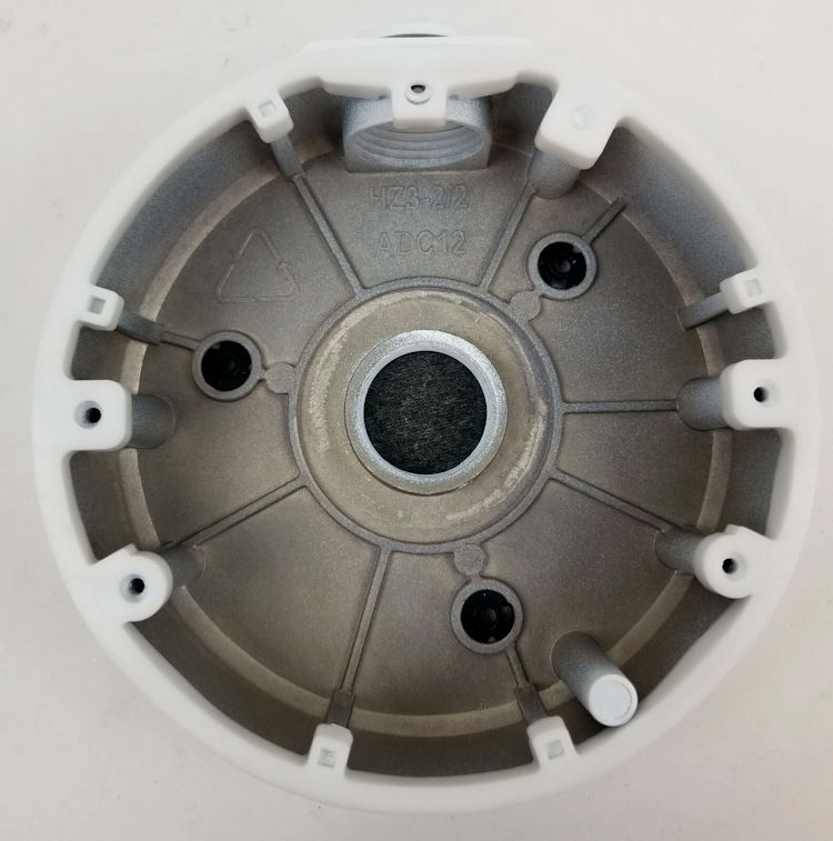 Protect your IP security cameras with the Uniview TR-JB03-H-IN weatherproof camera junction box. Ideal for indoor and outdoor installations, it features heavy-duty aluminum alloy construction and a ¾” NPS threaded side outlet for conduit connections. Compatible with various UNV models, this professional-grade mounting plate ensures secure and concealed housing for your surveillance setup. Order now for a professional finish and watertight seal.